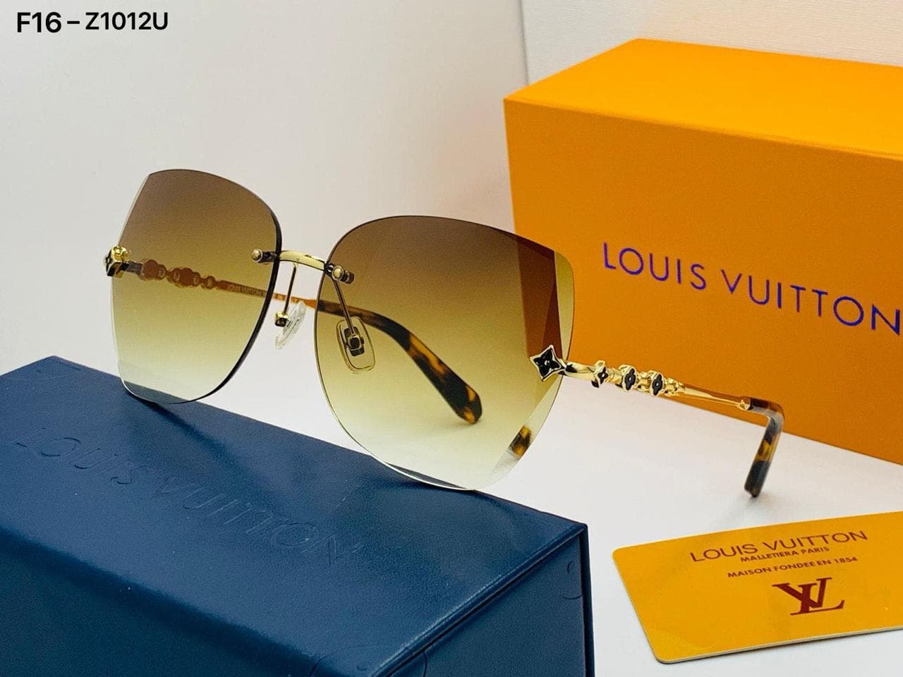 Glasses, photo 40
