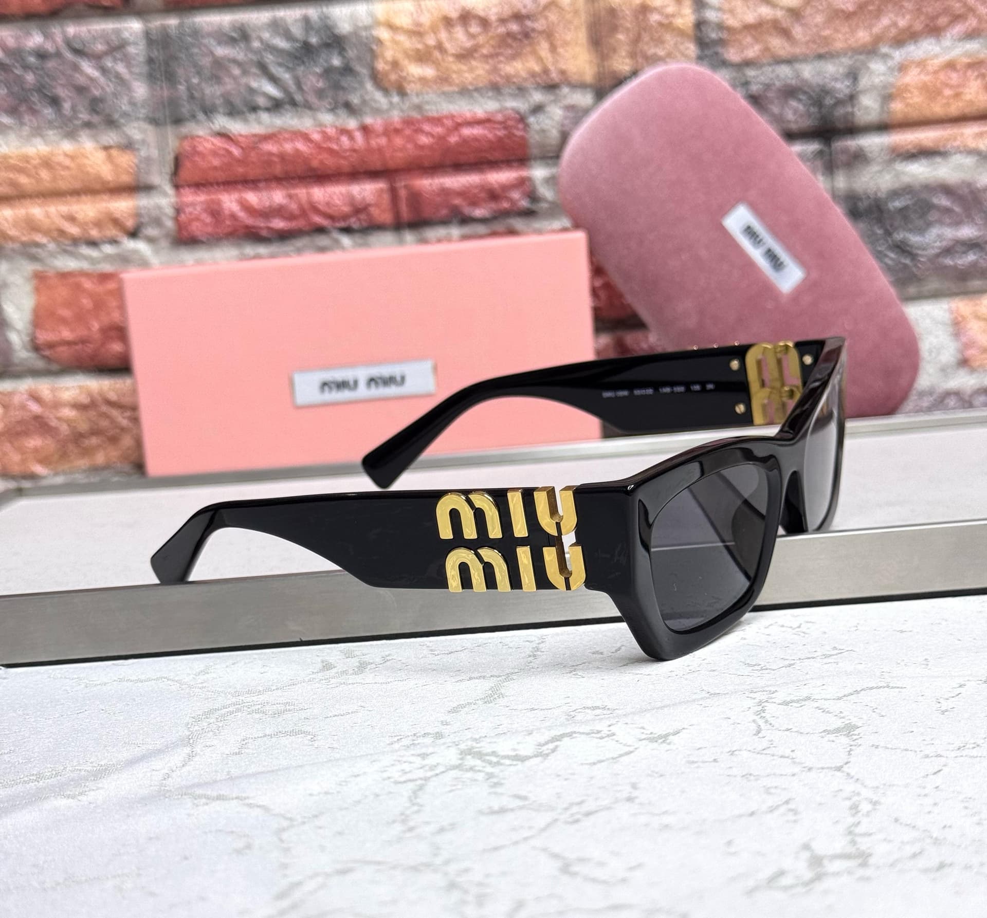 Glasses, photo 45
