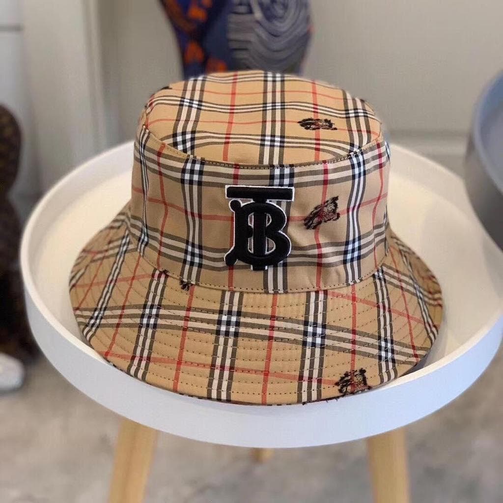 Hats, photo 26