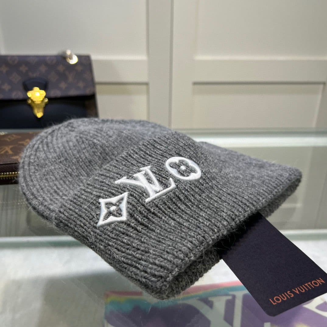 Hats, photo 37