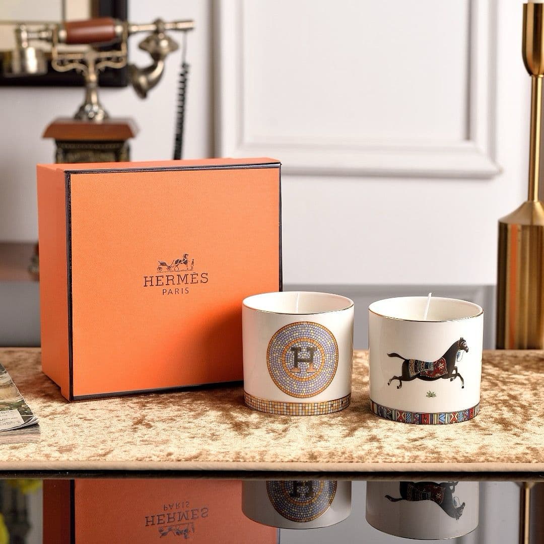 MUGS AND TRAYS, photo 10