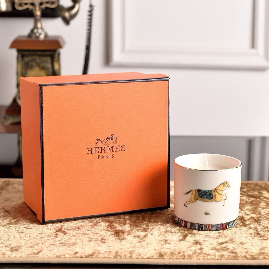 MUGS AND TRAYS, photo 16