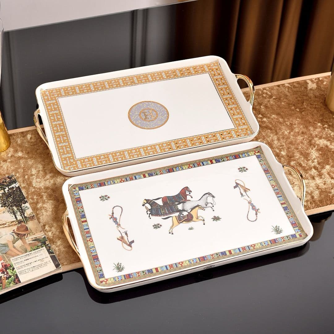 MUGS AND TRAYS, photo 29