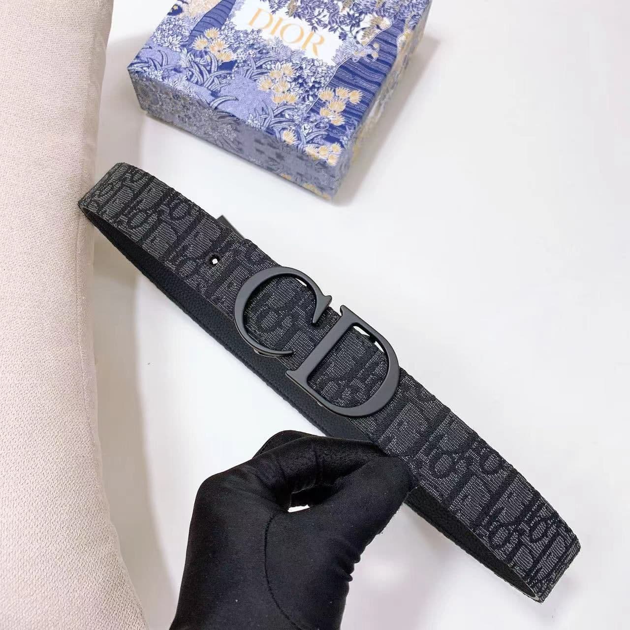 Belts, photo 6