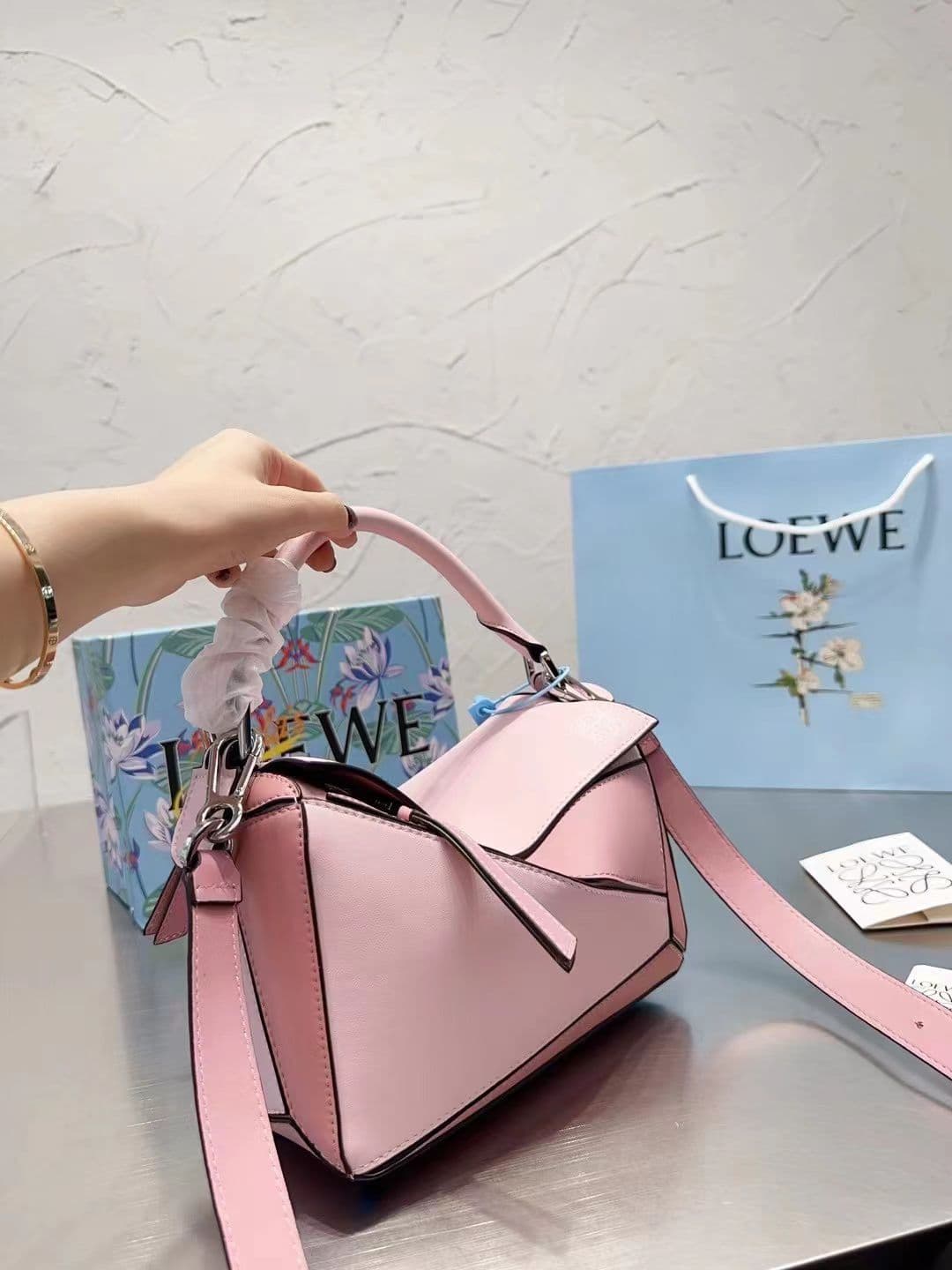 Loewe Bags, photo 11