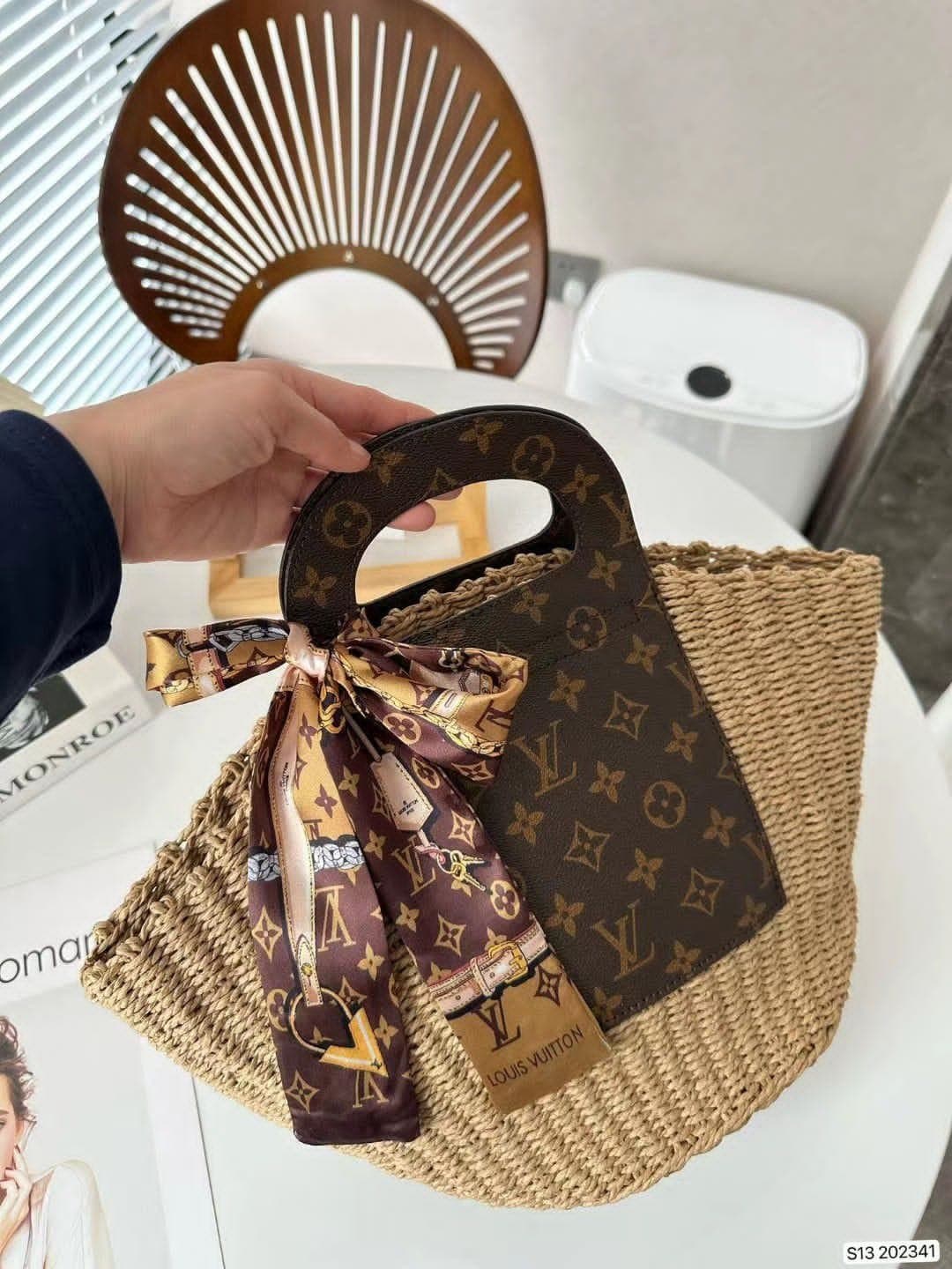 Loewe Bags, photo 31