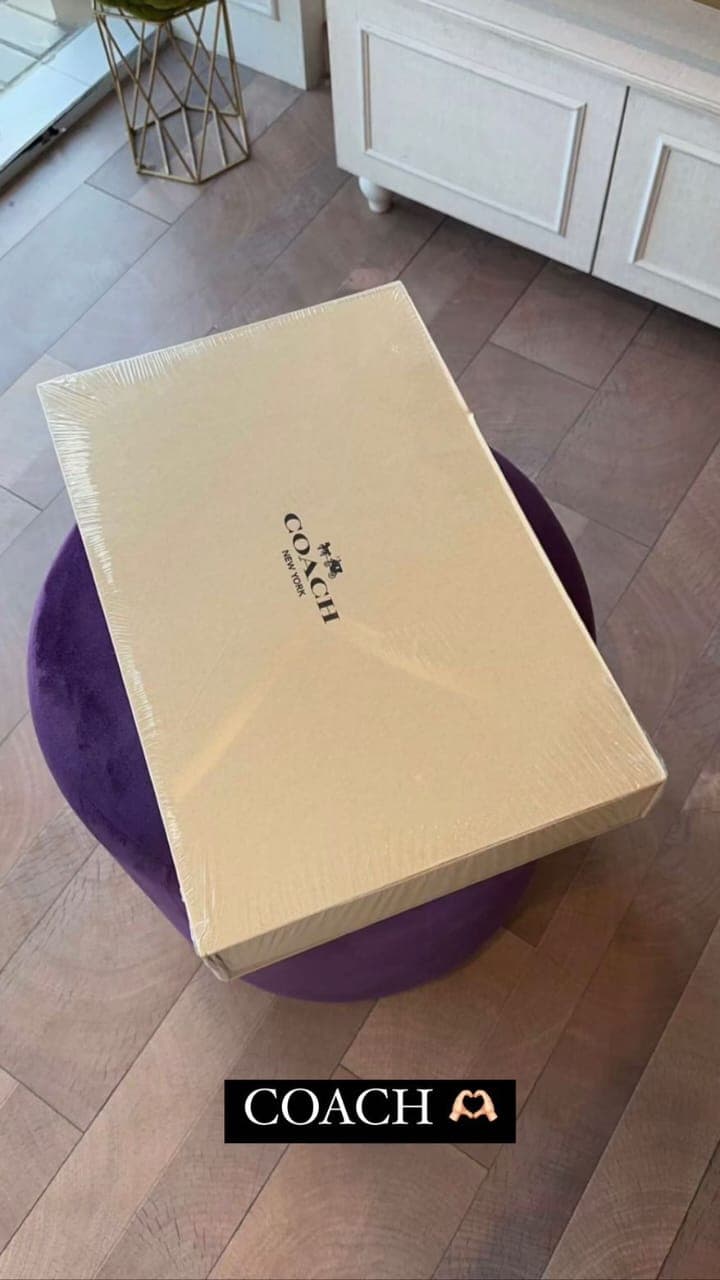 Physical Store, photo 23