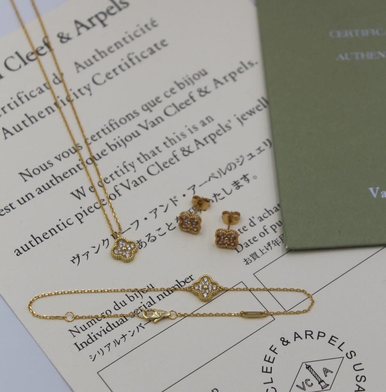 Jewellery, photo 9