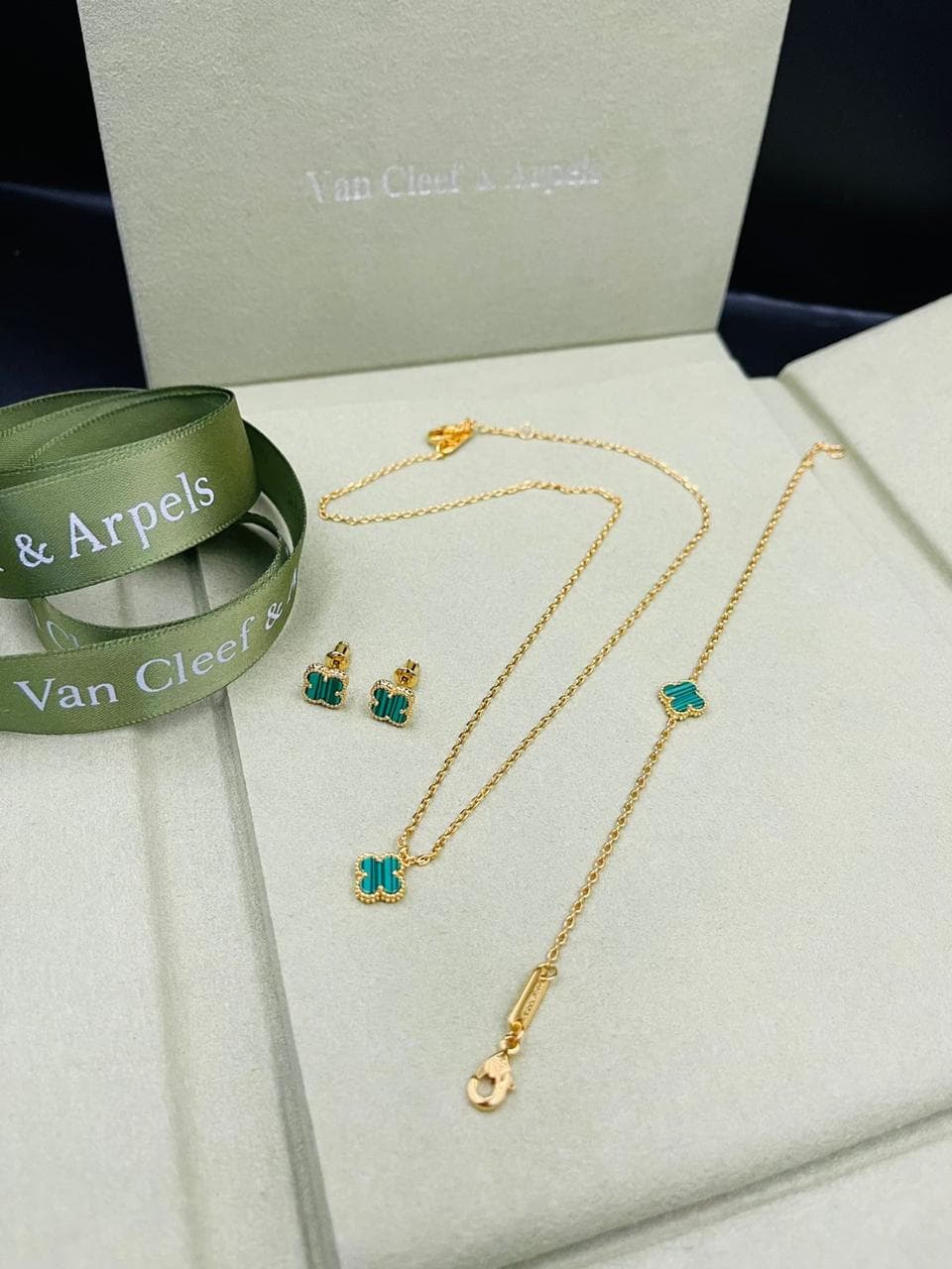 Jewellery, photo 10