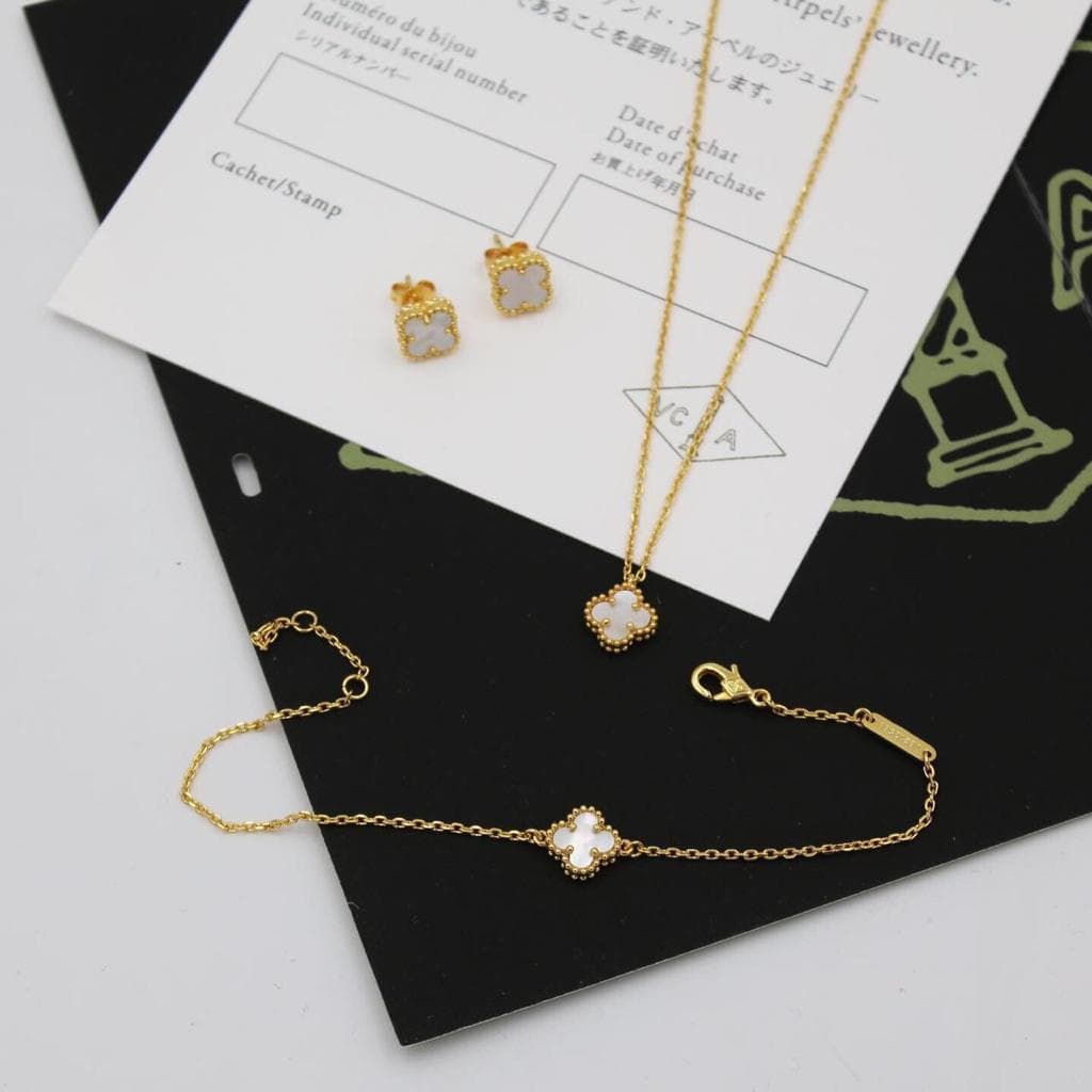 Jewellery, photo 12