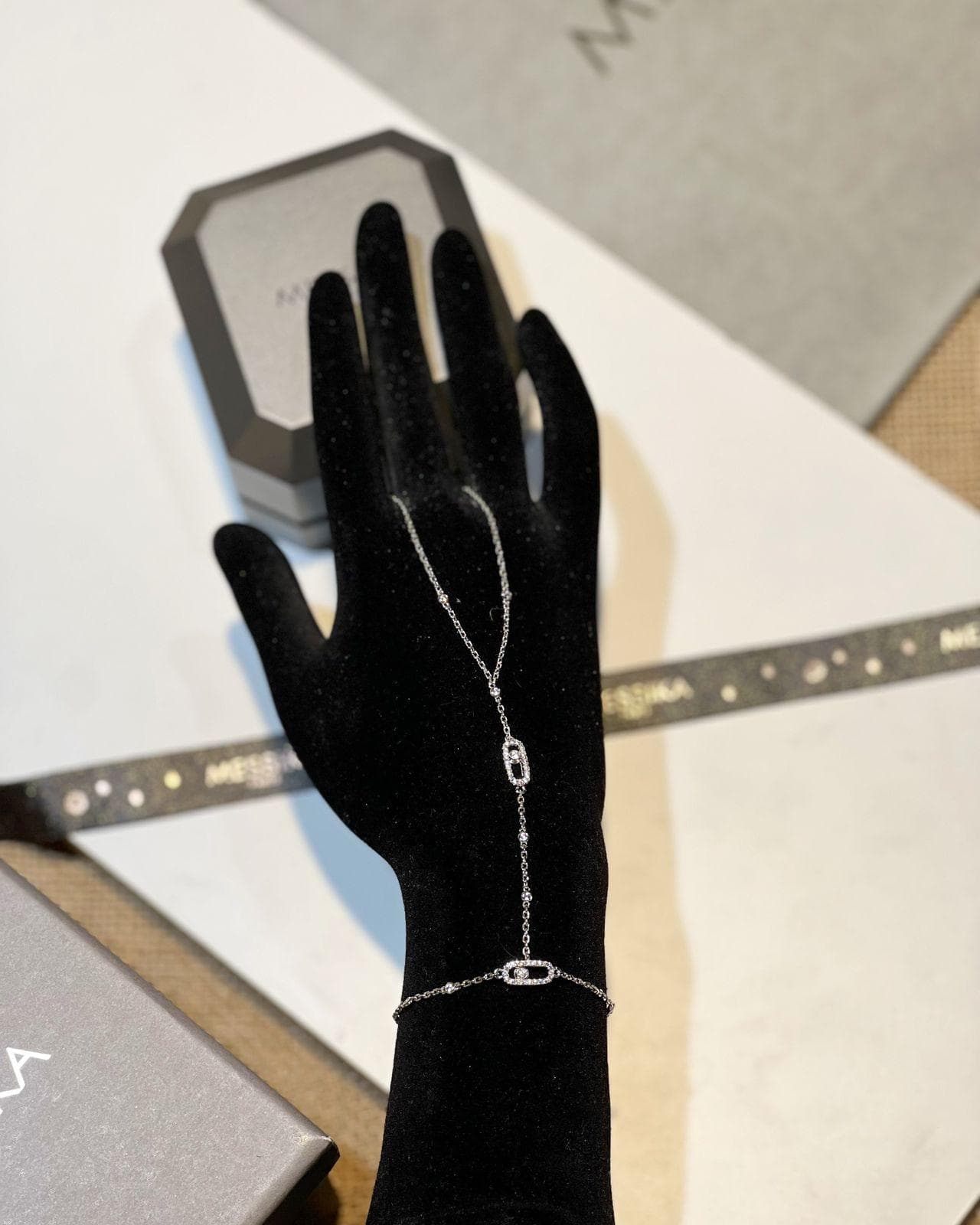 Jewellery, photo 27
