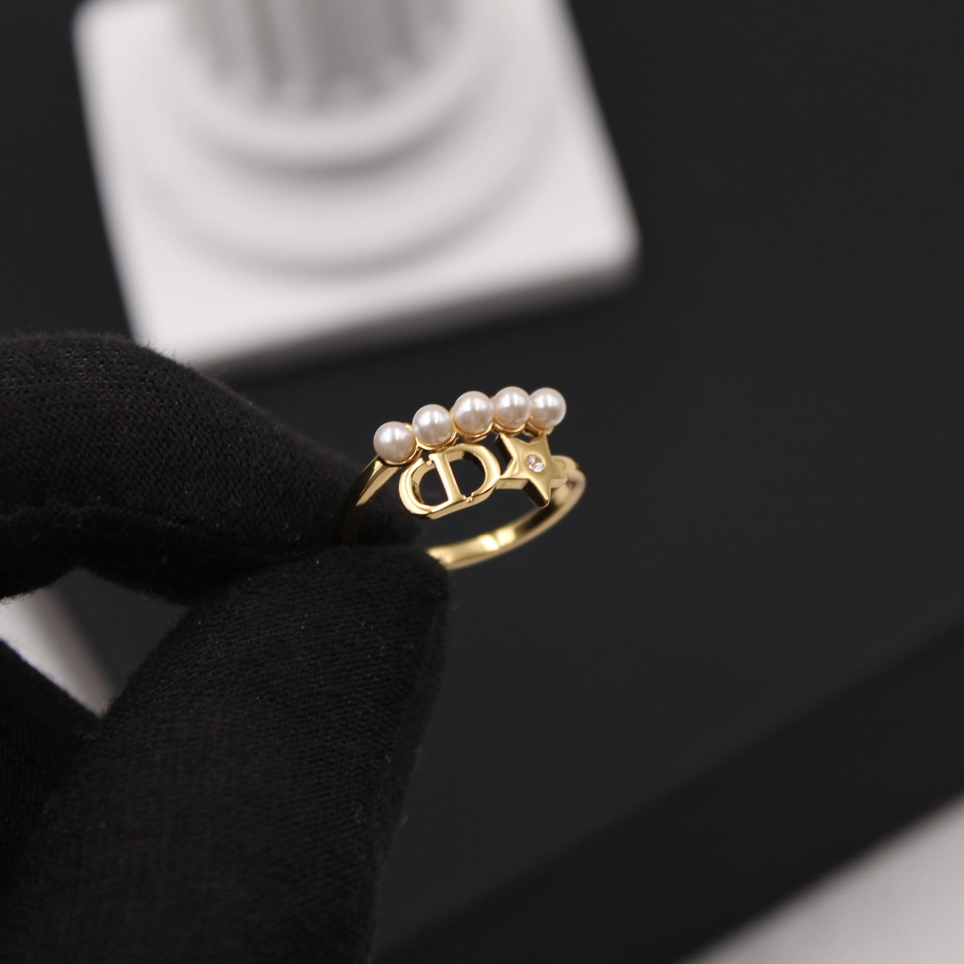 Jewellery, photo 45