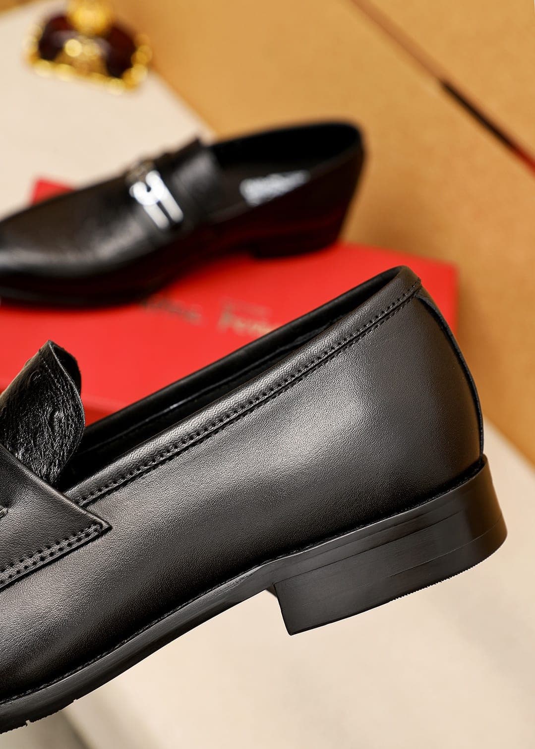 Ferragamo, photo 6