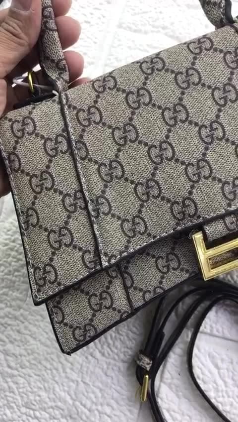 Balenciaga Bags, Video 5