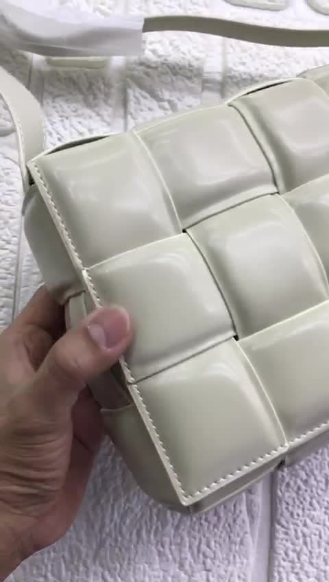 Bottega Veneta Bags, vidéo 8