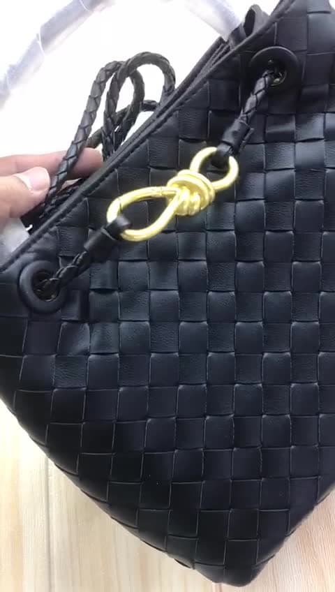 Bottega Veneta Bags, vidéo 9