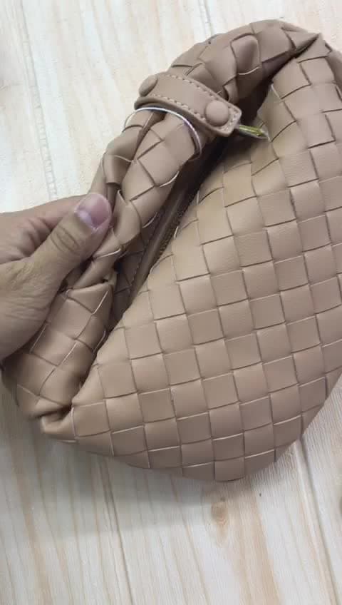 Bottega Veneta Bags, vidéo 11
