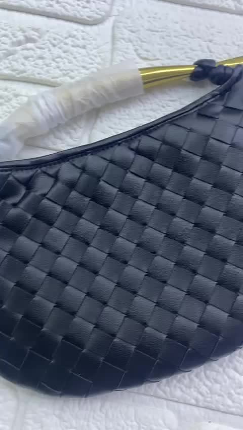 Bottega Veneta Bags, vidéo 16