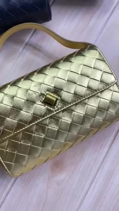 Bottega Veneta Bags, vidéo 40