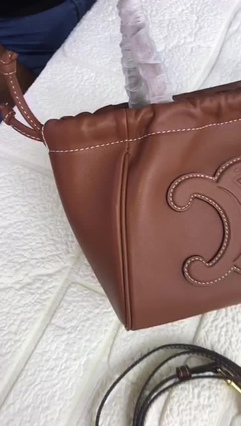 Celine Bags، فيديو 21