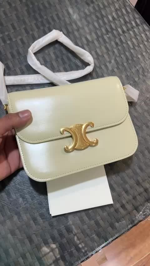 Celine Bags، فيديو 25
