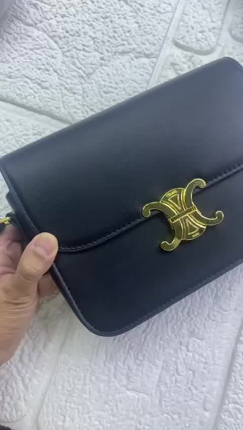 Celine Bags، فيديو 32