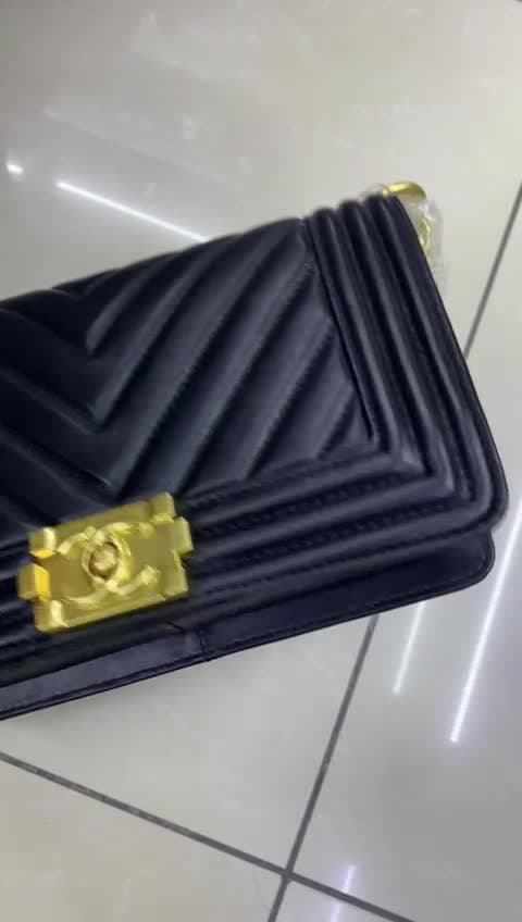Chanel Bags, Video 23