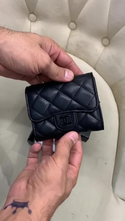 Chanel Bags, Video 26