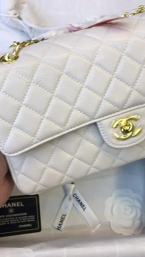Chanel Bags, Video 39