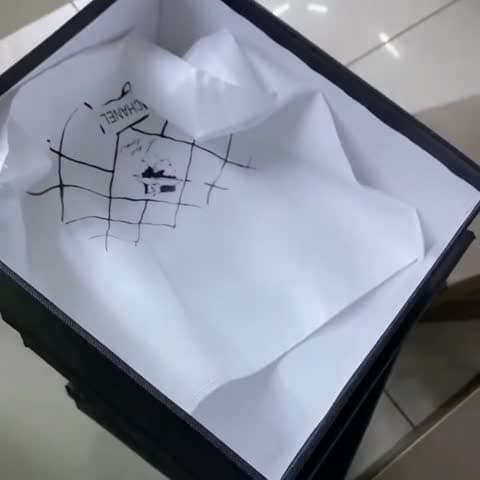Chanel Bags, Video 11