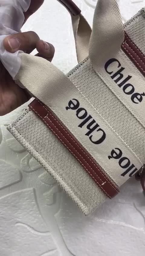 Chloe Bags، فيديو 4