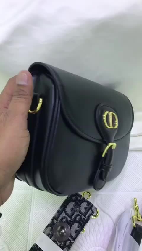 Christian Dior Bags، فيديو 38