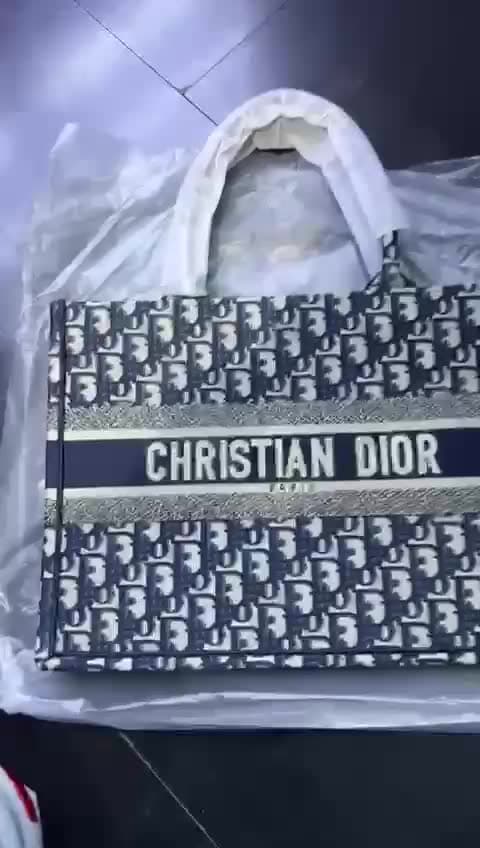 Christian Dior Bags، فيديو 42