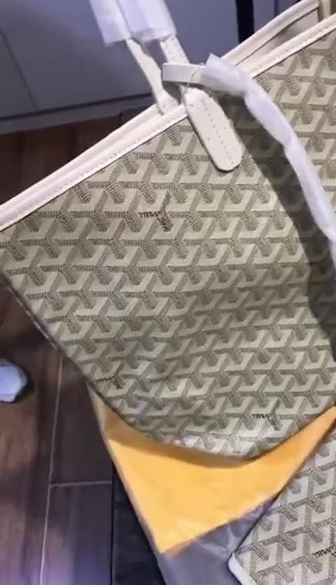 Goyard Bags، فيديو 7