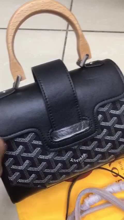 Goyard Bags، فيديو 21