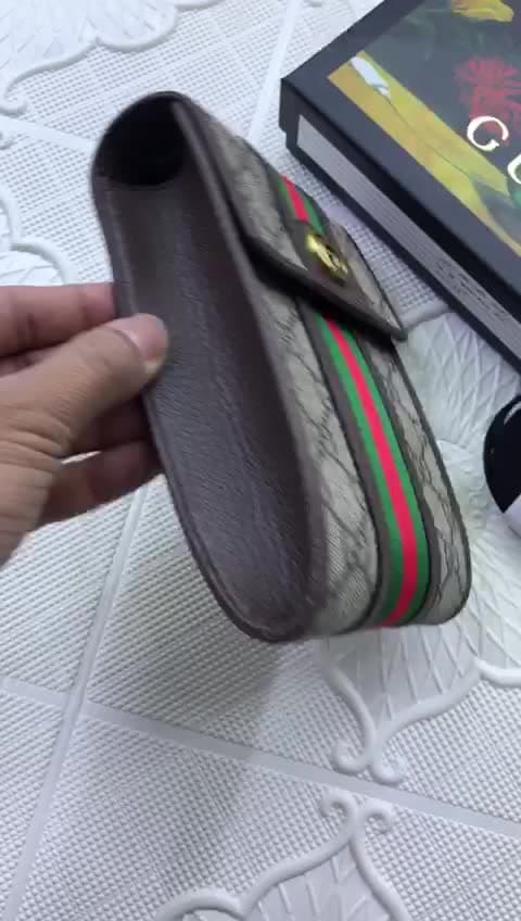 Gucci Bags، فيديو 6