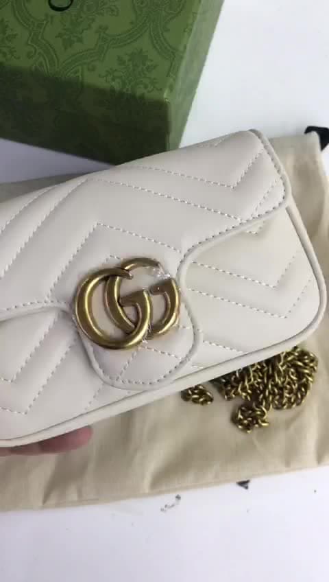Gucci Bags، فيديو 36