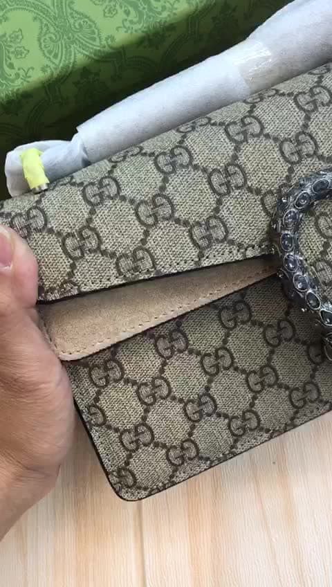 Gucci Bags، فيديو 39