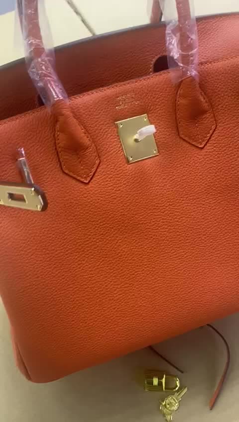 Hermes Bags، فيديو 26