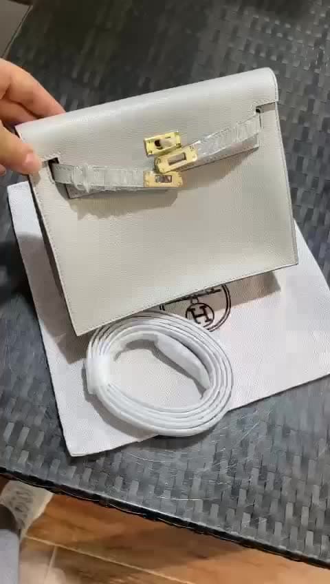 Hermes Bags، فيديو 44