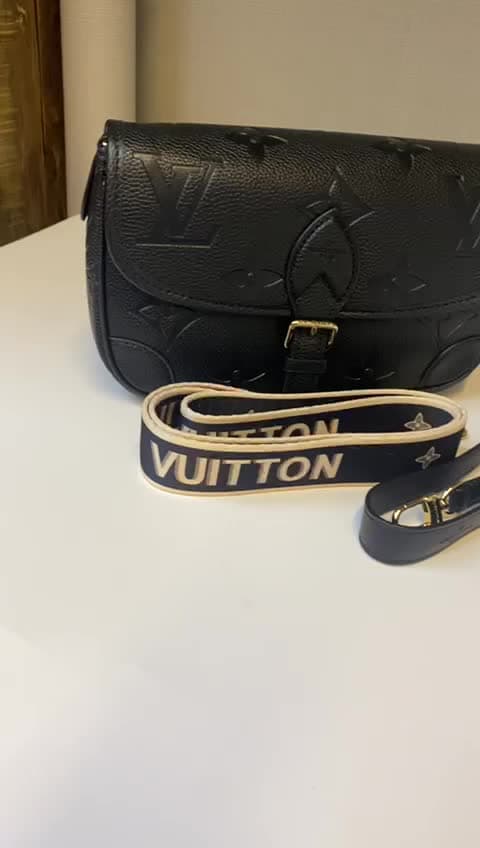 Louis Vuitton Bags, vidéo 20