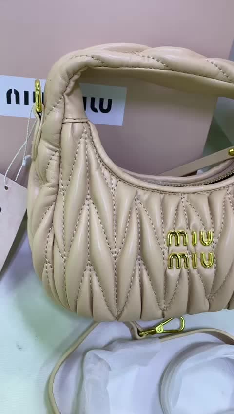 Miu Miu Bags, video 1