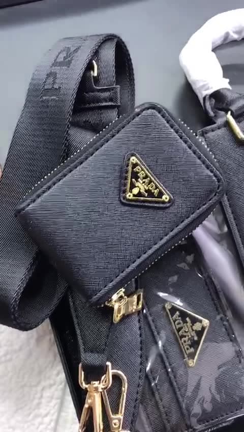Prada Bags, video 11