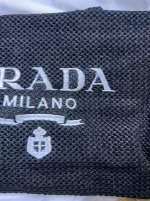 Prada Bags, video 12