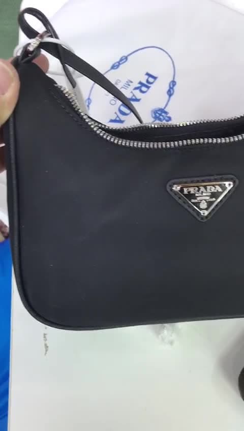 Prada Bags, video 14