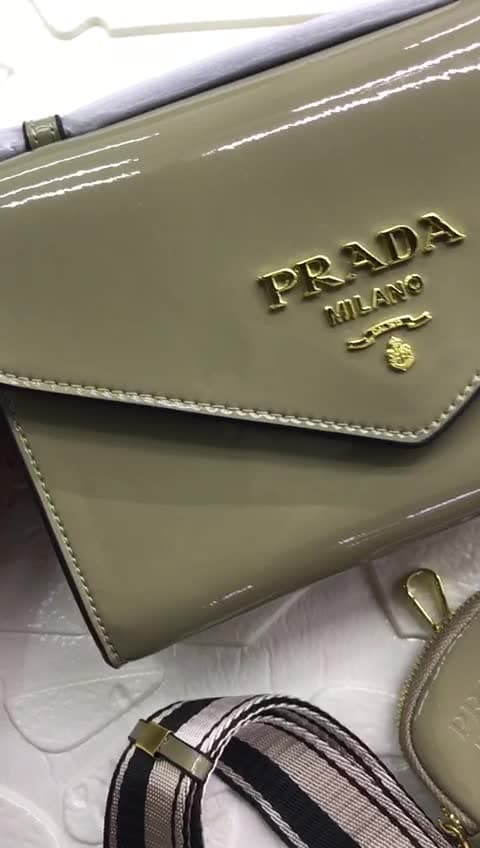 Prada Bags, video 32
