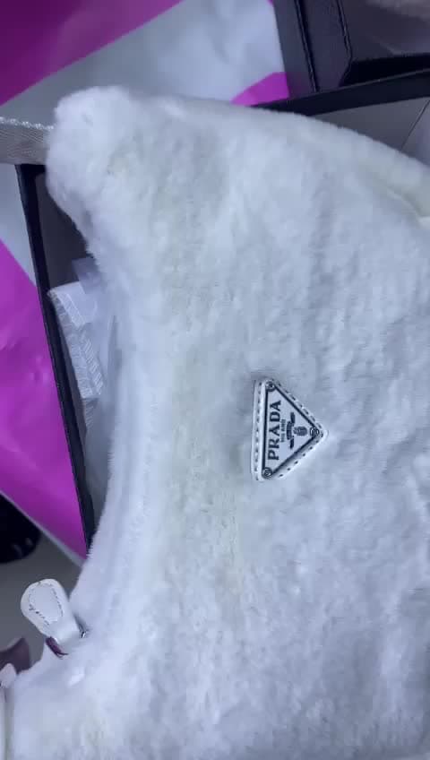 Prada Bags, video 37