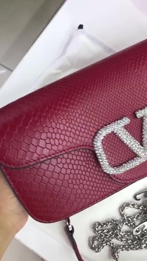 Valentino Bags, video 5