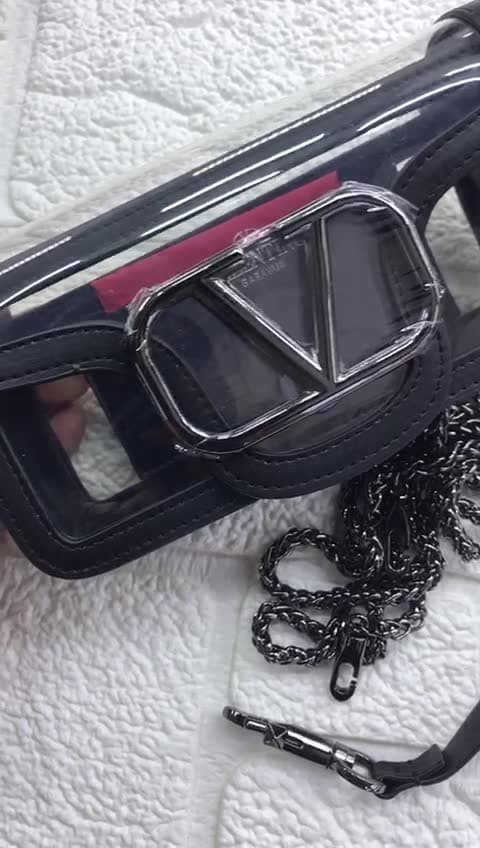 Valentino Bags, video 10