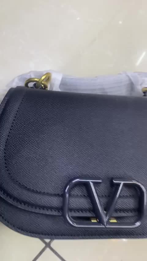 Valentino Bags, video 28